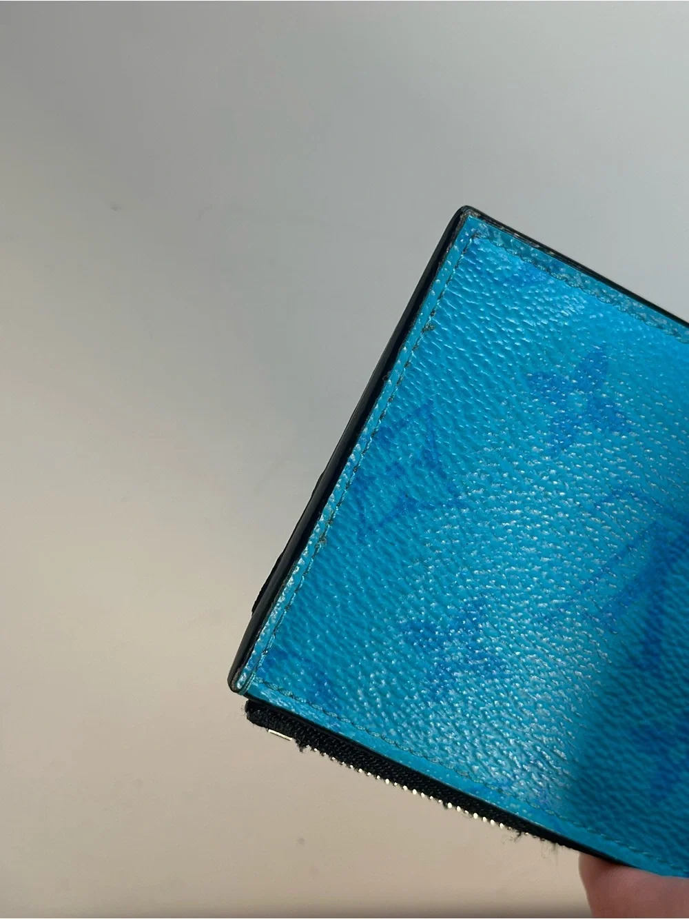 Authentic Louis Vuitton Taigarama Blue Lagoon Monogram Card Holder Wallet